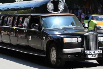Odsadki limousine: luksusowe podróże z klasą